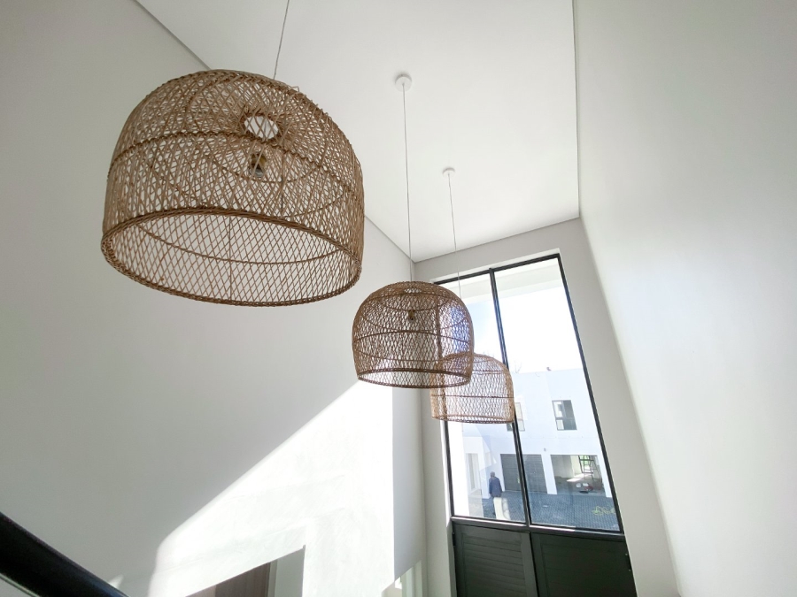 To Let 4 Bedroom Property for Rent in Croydon Gardens Estate Western Cape